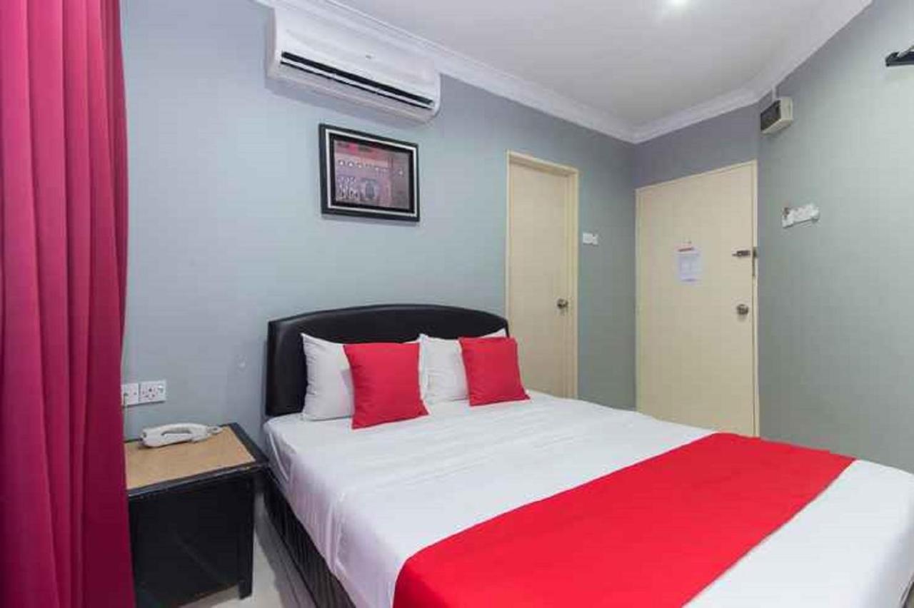 ปูเตรี อัมปัง โฮเต็ล Hotel ภายนอก รูปภาพ