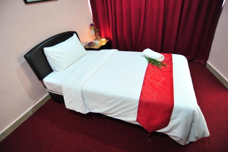 ปูเตรี อัมปัง โฮเต็ล Hotel ภายนอก รูปภาพ