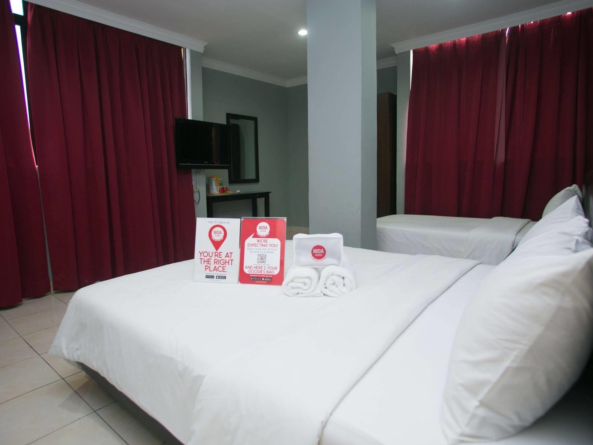 ปูเตรี อัมปัง โฮเต็ล Hotel ภายนอก รูปภาพ