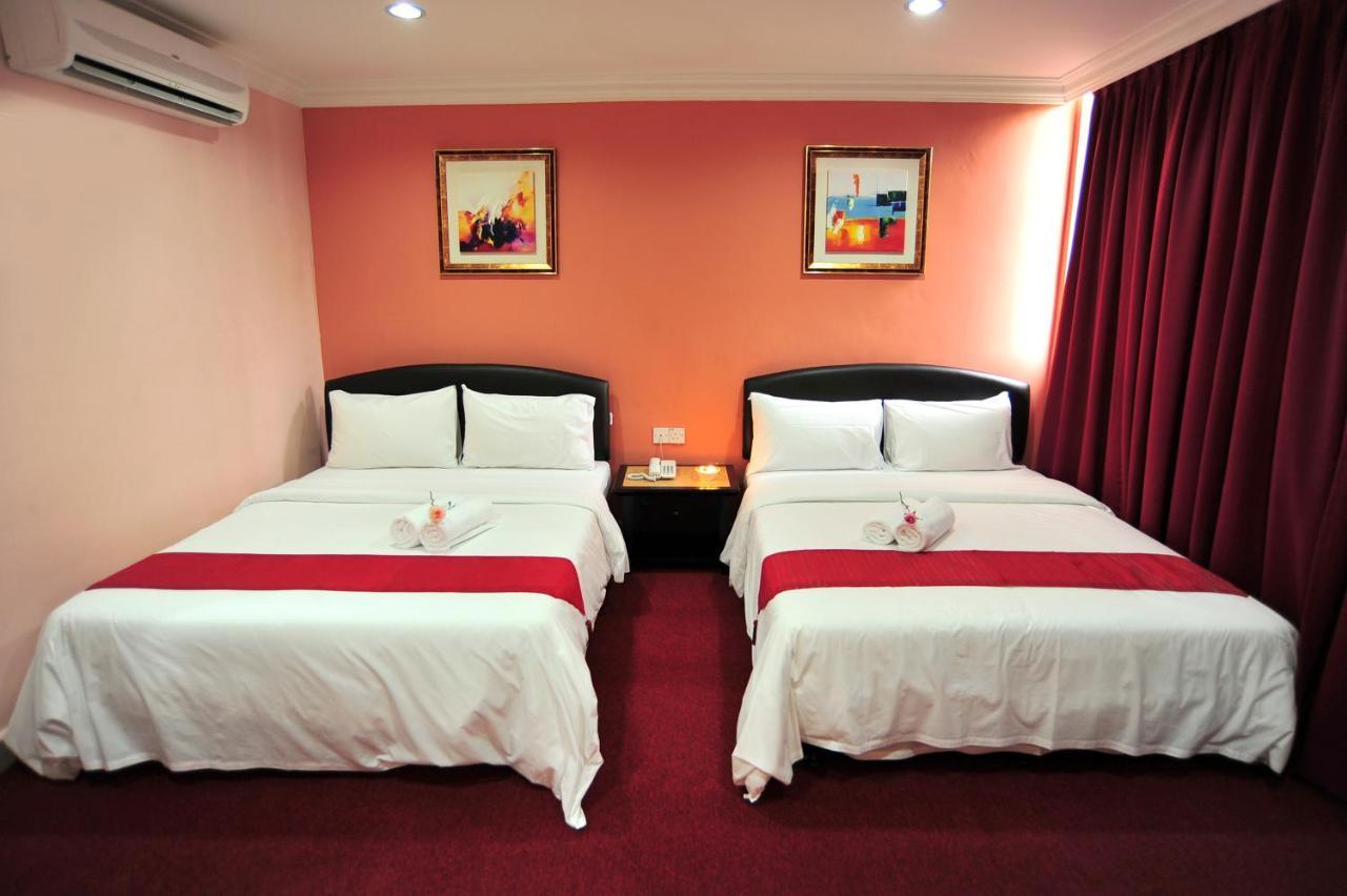 ปูเตรี อัมปัง โฮเต็ล Hotel ภายนอก รูปภาพ